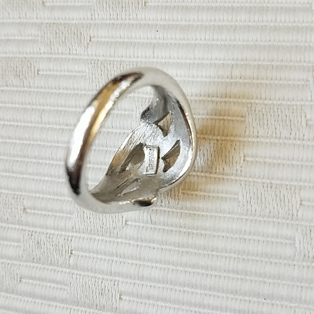Beautiful silver ring - Picture 3 of 6